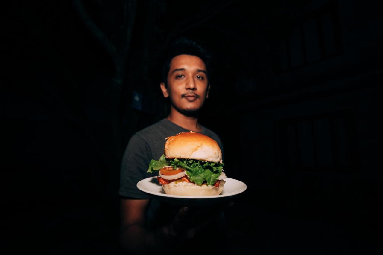 Hotel Tulsi Pokhara Luaran gambar