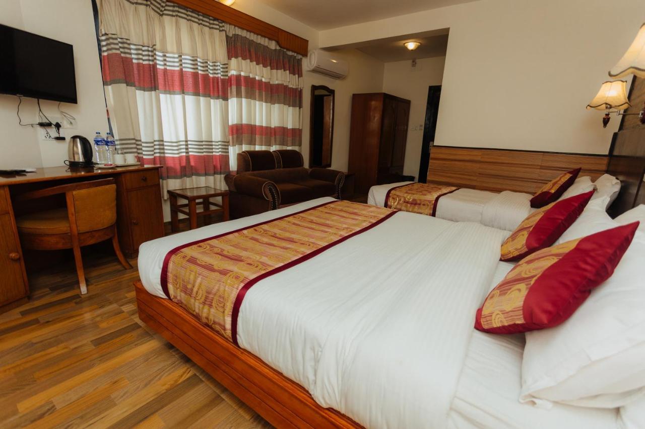 Hotel Tulsi Pokhara Luaran gambar