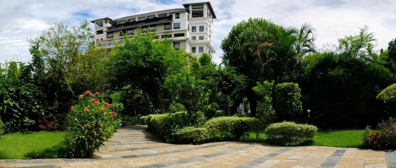 Hotel Tulsi Pokhara Luaran gambar